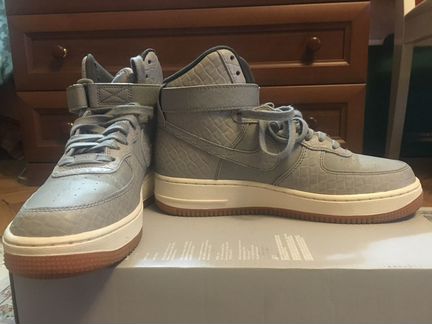 Новые Кроссовки Nike