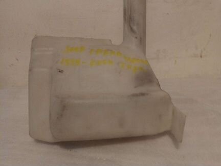 Бачок омывателя Jeep Grand Cherokee 1999-2004