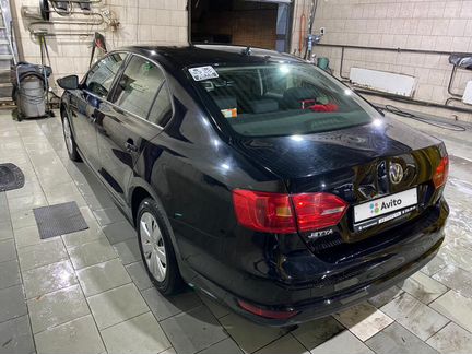 Volkswagen Jetta 1.6 AT, 2013, 173 800 км