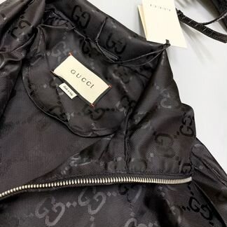 Gucci женская курточка