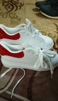 Кеды, кроссовки