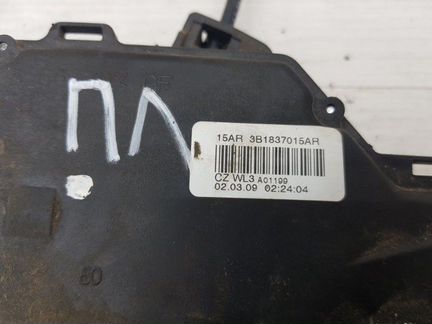 Замок двери передний левый Skoda Fabia 2 BBM 2009