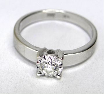 Кольцо из золота 585 пробы с бриллиантом 0.21 ct