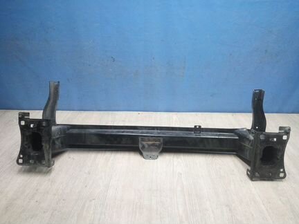 Усилитель бампера Volkswagen Golf 7 2013