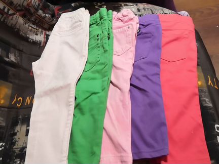 Джинсы и брюки для девочки от2до 4 лет