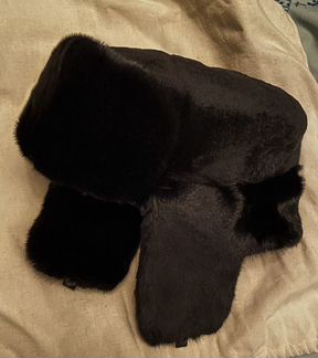 Шапка-ушанка из меха норки