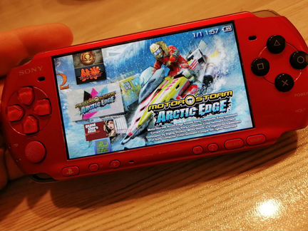 Sony PSP 3008 красная
