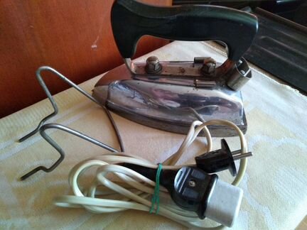 Утюг электрический 1950 г