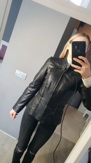 Куртка из натуральной кожи на стройную девушку