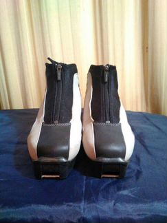 Лыжные ботинки Fisher SNS 39