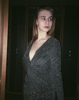 Серебристое платье из h&m