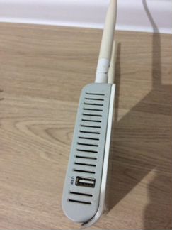 Wi-Fi роутер zyxel Keenetic