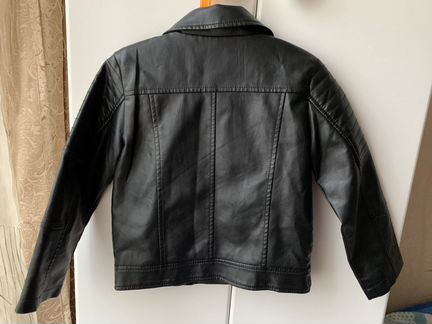 Кожаная куртка на 4-5 лет