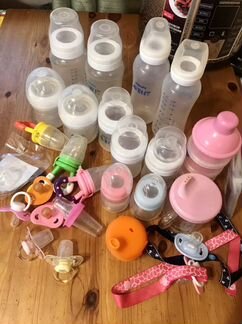 Бутылочки,ниблеры,соски и мн.др. для малыша