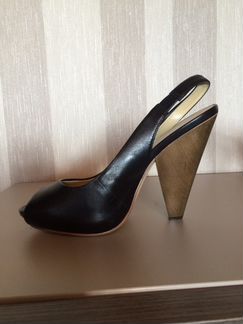 Туфли Carlo Pazalini р39, новые