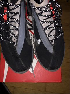 Nike react ISPa 77