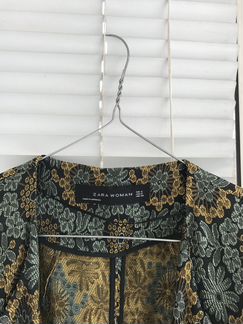 Жилет в восточном стиле zara