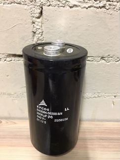 Конденсатор epcos B43584-S6398-M4