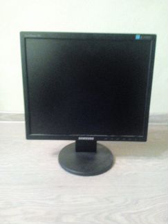 Монитор samsung SyncMaster 743N