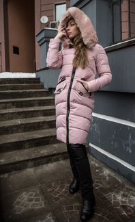 Пальто пуховик розовое