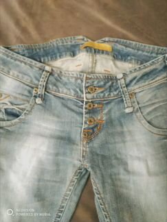 Джинсы бренд D&G