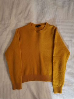 Шерстяной свитер Uniqlo