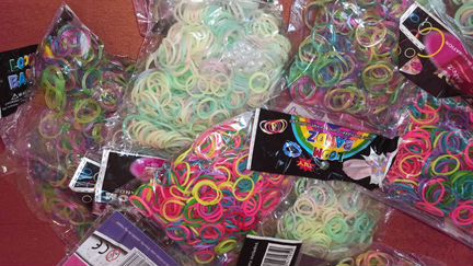 Набор резиночек разноцветные для плетения loom ban