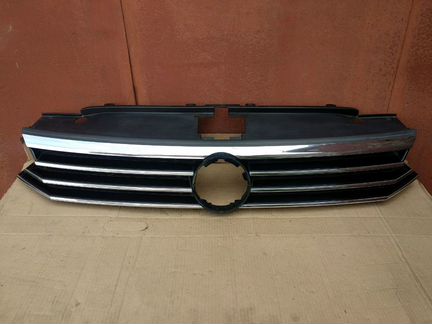 Решетка Volkswagen Passat B8 радиатора оригинал