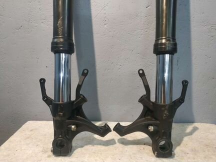 Yamaha R1 вилка перья