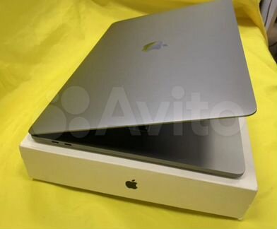 MacBook Pro 15 2018 Топовый