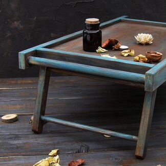 Поднос для завтрака. Поднос на ножках