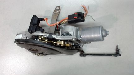 Электропривод крышки багажника (механизм) Chrysler