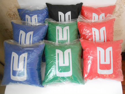 Подушки с логотипом москвич азлк