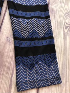 Расписное трикотажное платье Max Studio размер S