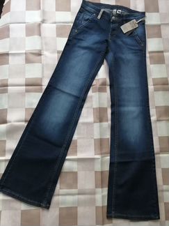 Новые женские джинсы Mango