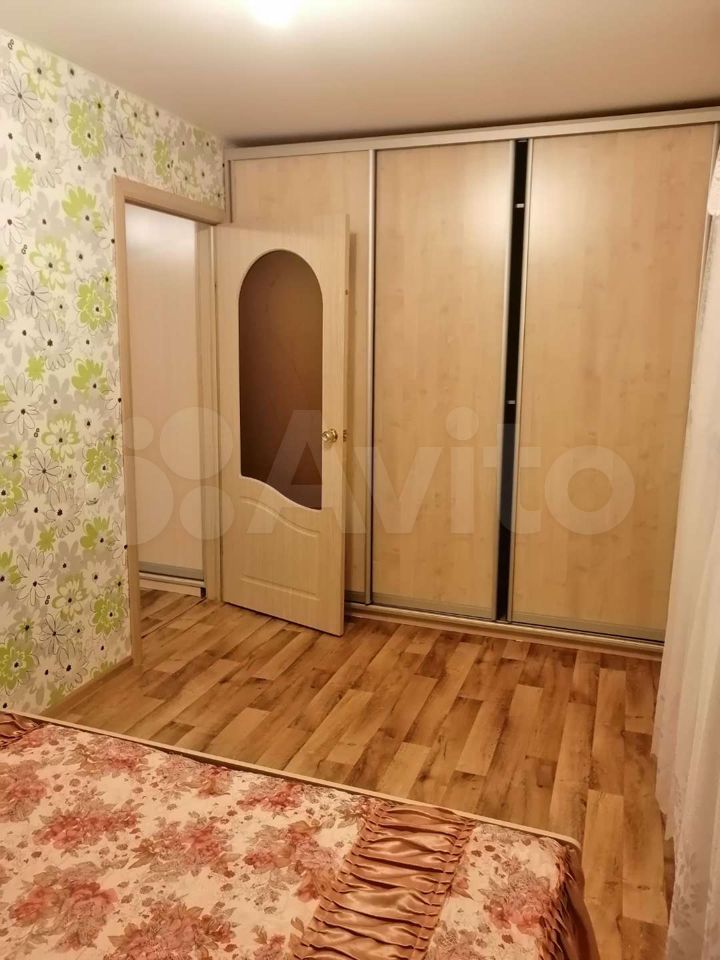 2-room apartment, 38 m2, 1/5 floor 89613732043 buy 10