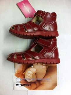 Новые кожаные Сандалии 