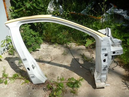 Peugeot 301 правая стойка,стойка лобового стекла