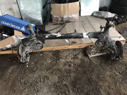 Балка задняя Toyota Auris Corolla