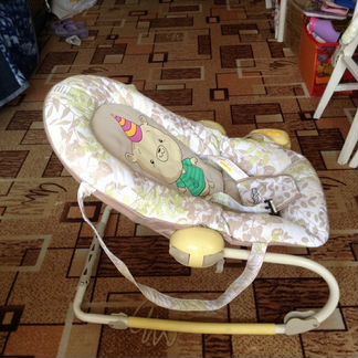 Шезлонг детский Babyton