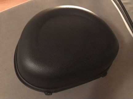 Чехол для наушников Razer