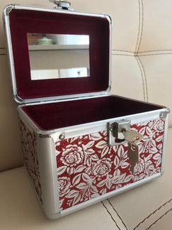 Сундук Шкатулка для украшений