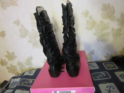 Кожаные итальянскиe сапоги Santini