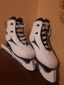 Коньки Roces 38 размера