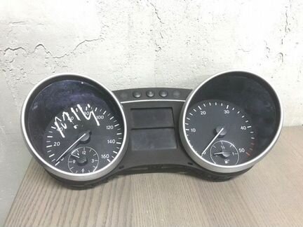 Панель приборов Mercedes-Benz Ml-Class W164