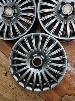 Диски бу литые R15 P на VW Polo Skoda Rapid