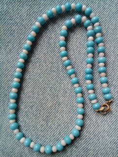 Бусы бижутерия