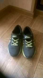 Кроссовки asics