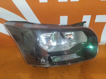 Фара правая Ford Transit TTG 2015-Нв