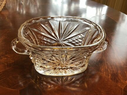 Ваза хрустальная